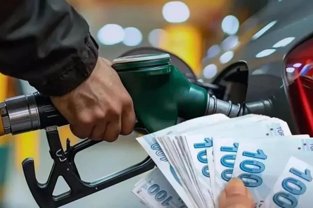 Araç sahipleri dikkat! Yeni tarife pompaya yansıdı: İşte güncel akaryakıt fiyatları