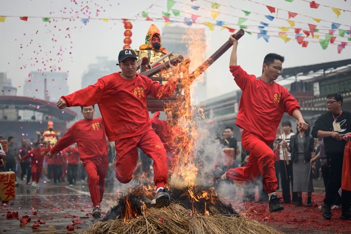 Kötü ruhları kovma ve "felaketten korunma" inancı