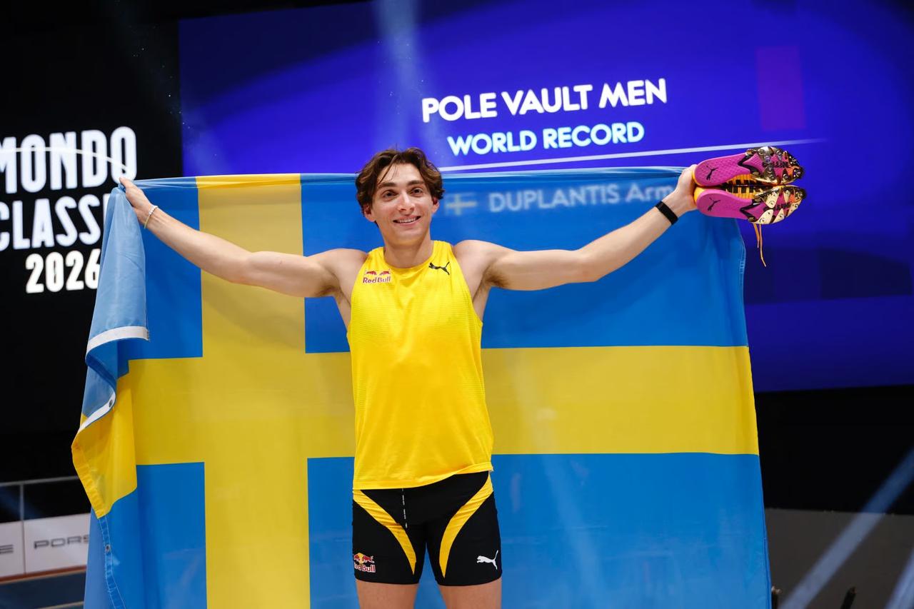 Armand Duplantis'ten 15. dünya rekoru