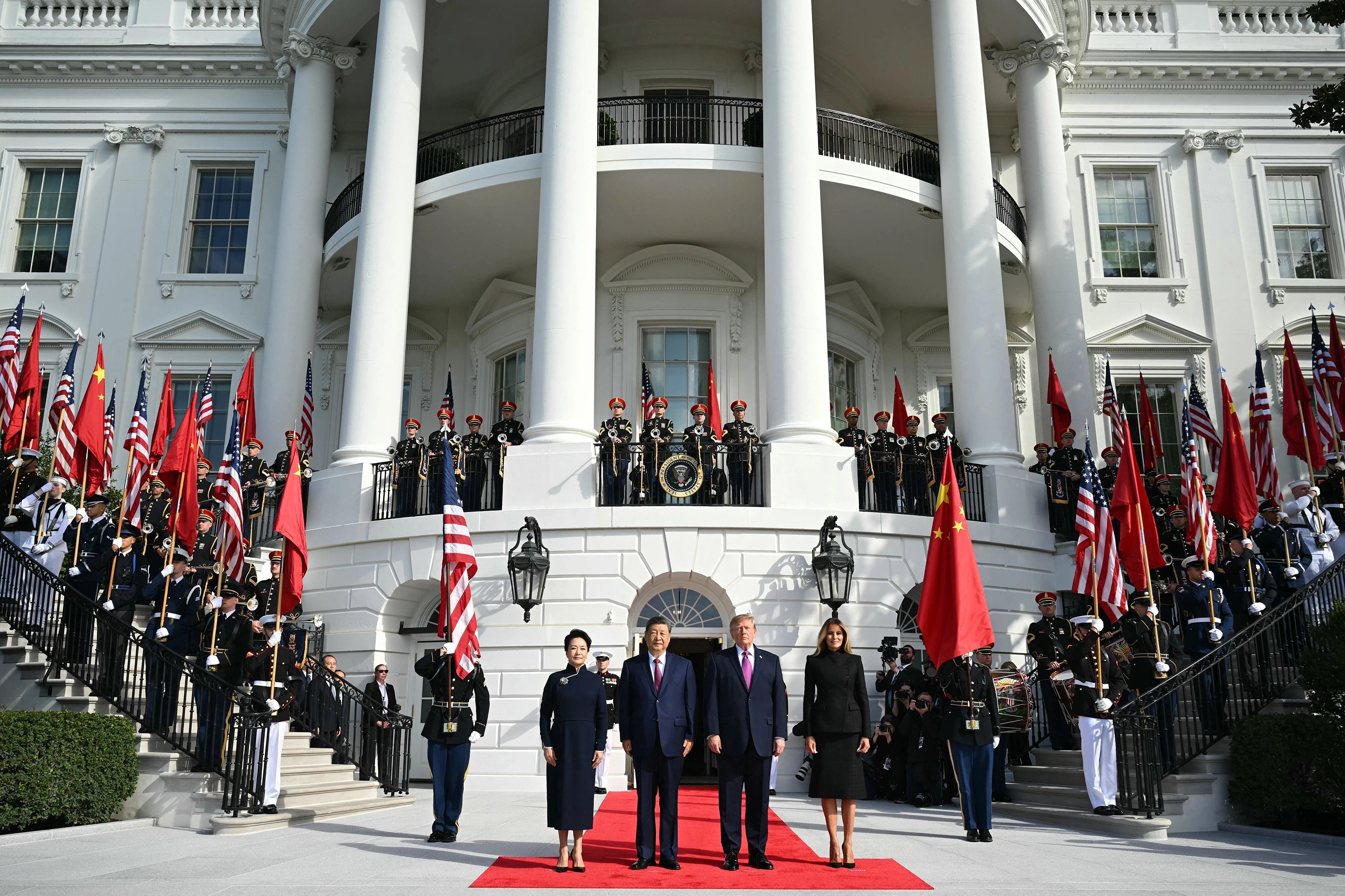 Xi Urges US-China Restraint As Trump Hosts Lavish Visit