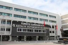 Antalya Büyükşehir Belediyesi'ne ikinci dalga operasyon: 3 gözaltı