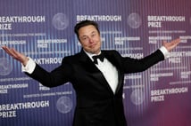 Elon Musk Trump'ı Epstein dosyasını yayınlamaya çağırdı