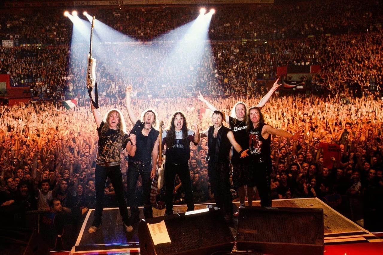 Iron Maiden'dan dev anlaşma!
