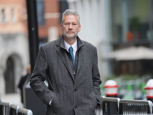 Eski AP üyesi Nathan Gill rüşvet suçunu kabul etti