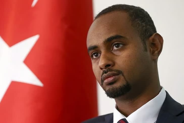Türkiye'de eğitim gören Somali Limanlar Bakanı Muhammed Nur Meclis Başkanı seçildi