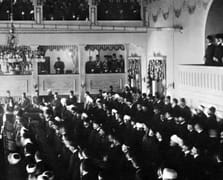 Tarihte Bugün: II. Meşrutiyet ilan edildi