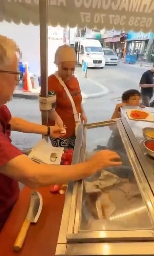 Adana lahmacuncu görüntüleri