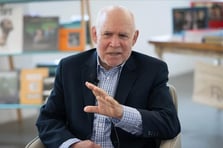 Ünlü fotoğrafçı Steve McCurry İstanbul’da sanatseverlerle buluştu