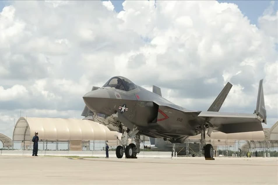 İsrail, ABD'den iki yeni F-35I ve F-15I savaş uçağı filosu alacak