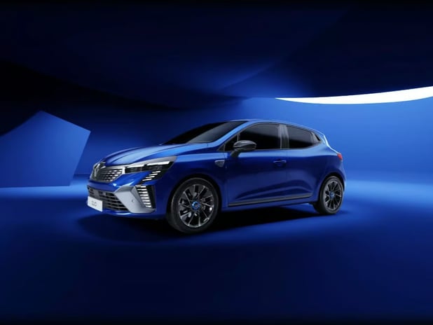 Son model Full Hybrid CLİO tanıtıldı