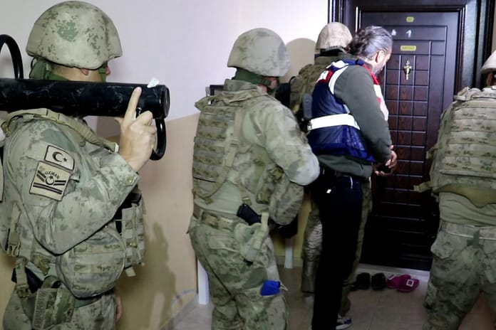 Sakarya merkezli dolandırıcılık operasyonu: 150 milyon TL'lik vurgun ortaya çıktı