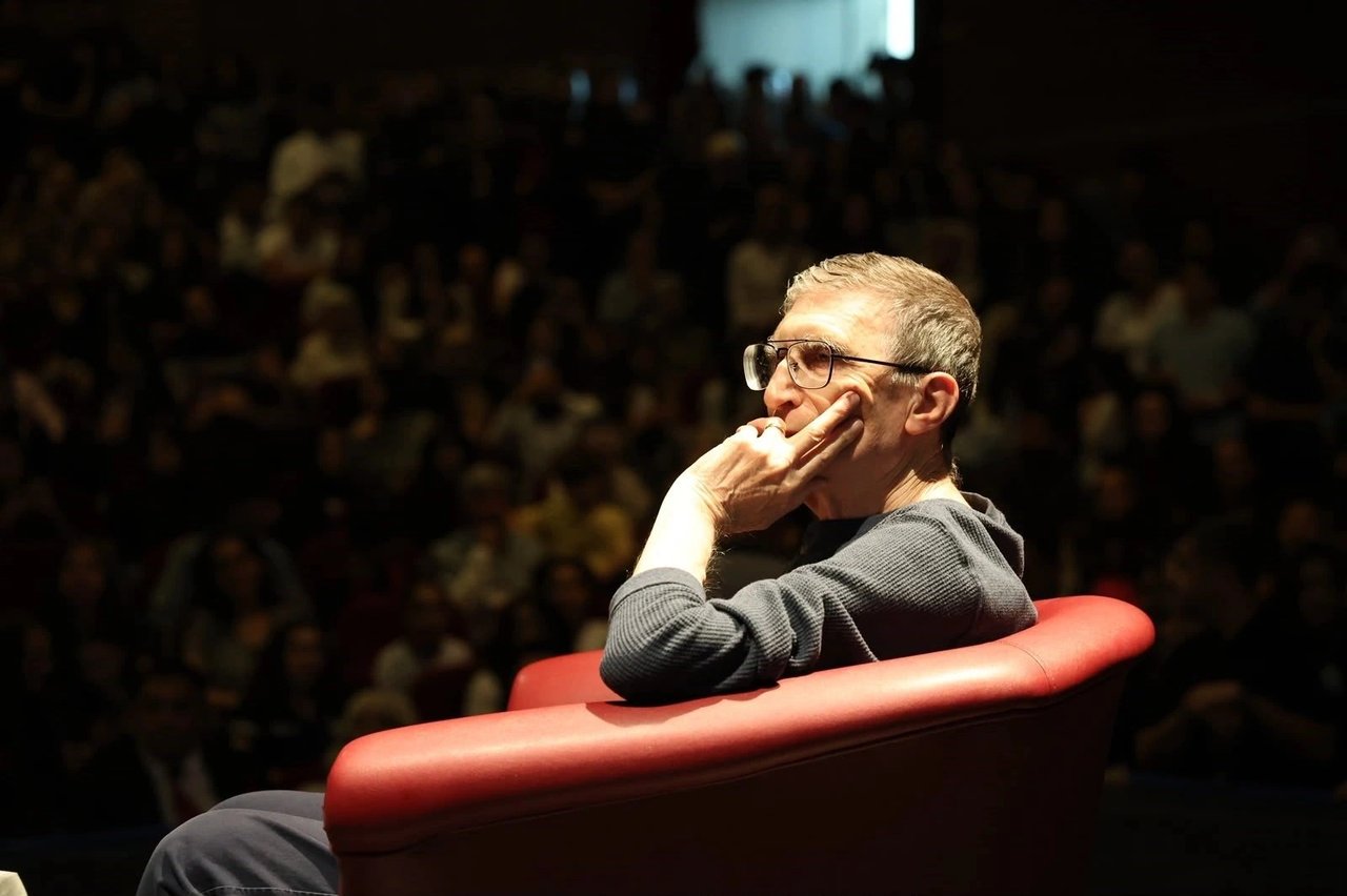 Nobel ödüllü bilim insanı Prof. Dr. Aziz Sancar, Dicle Üniversitesi'nde öğrencilerle bir araya geldi