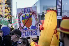 ABD'de milyonlarca kişi Trump'a karşı sokağa çıktı