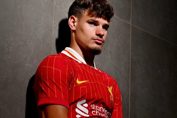 Liverpool, 21 yaşındaki sol bek Milos Kerkez'i renklerine bağladı