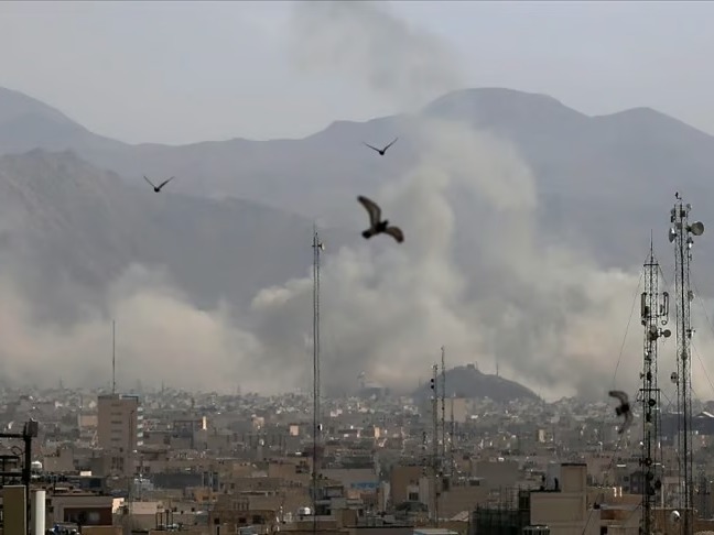 Kötü bir dünyadan, çok kötü bir dünyaya geçtik