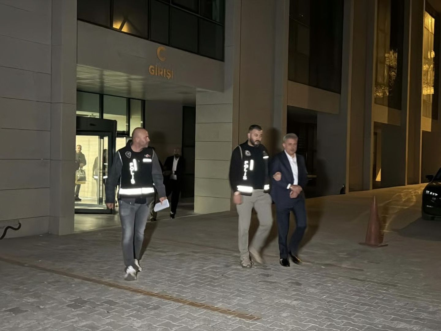 Kırıkkale Yahşihan Belediye Başkanı tutuklandı 