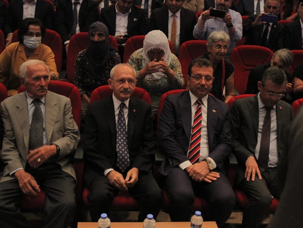 CHP Kurultay soruşturmasında eski genel başkan Kılıçdaroğlu ifadeye çağrıldı