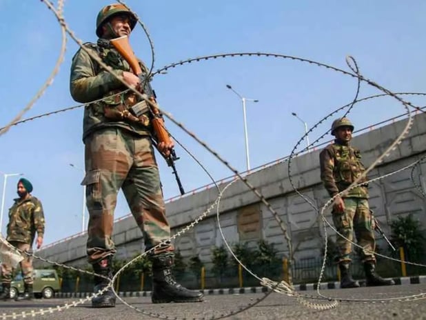 The Guardian: Hindistan ve Pakistan neden savaşın eşiğinde?