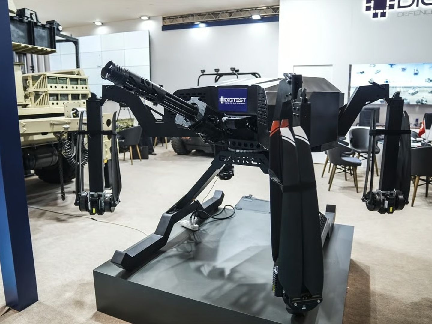 Dakikada 3 bin atıma sahip dron avlayan dron sahaya çıktı