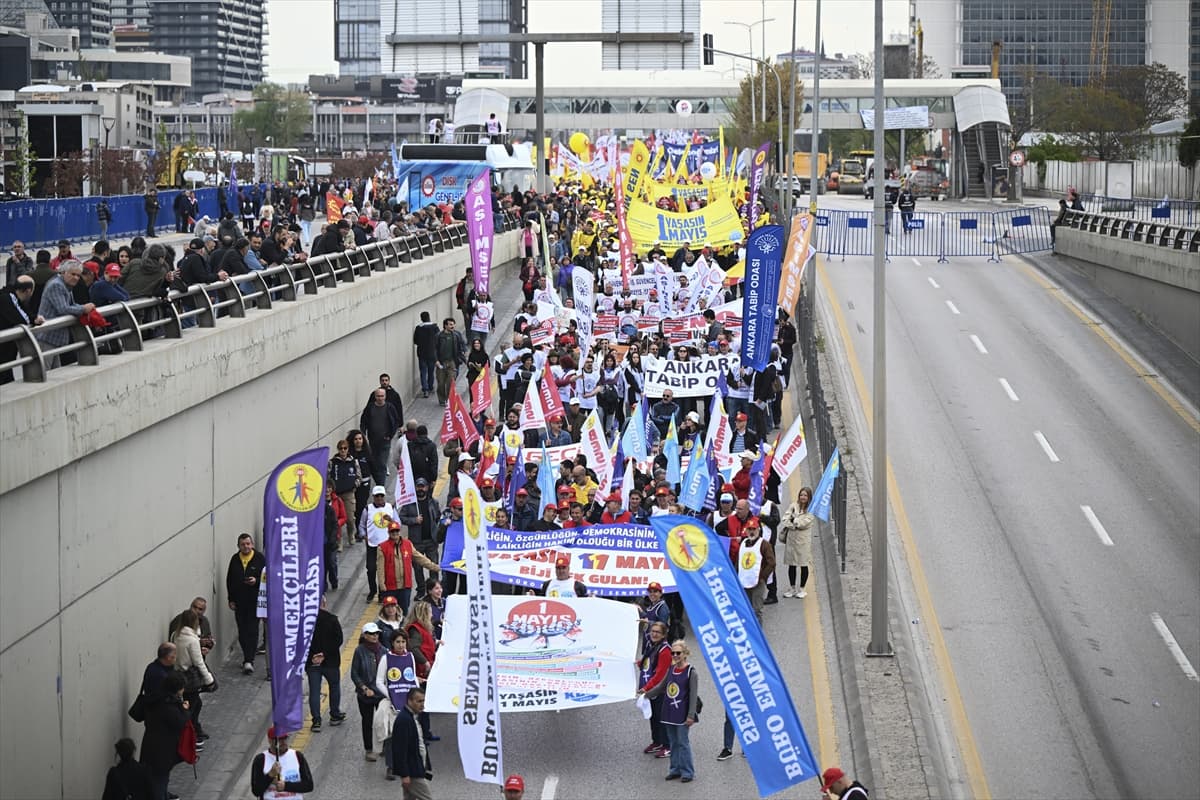 Başkentte 1 Mayıs böyle kutlandı! Doruk Madencilik işçileri de meydandaydı