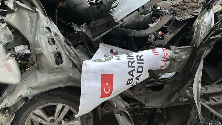 İsrail'in saldırı düzenlediği İHH yardım çalışanlarını taşıyan aracın son hali - AA