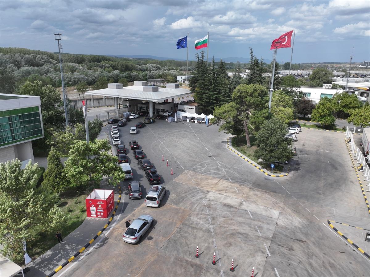 Gurbetçilerin dönüşü devam ediyor