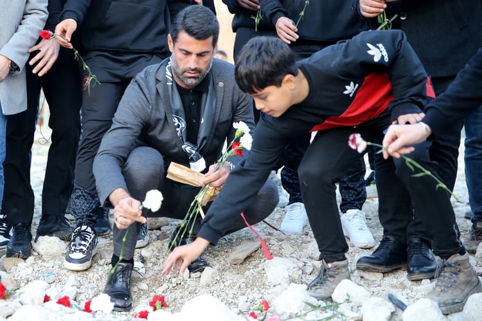 Hatay’da dayanışmanın sembolü isimler