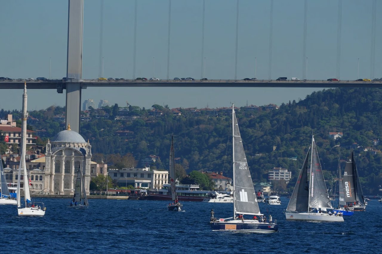 İstanbul Boğazı yarın trafiğe kapatılacak