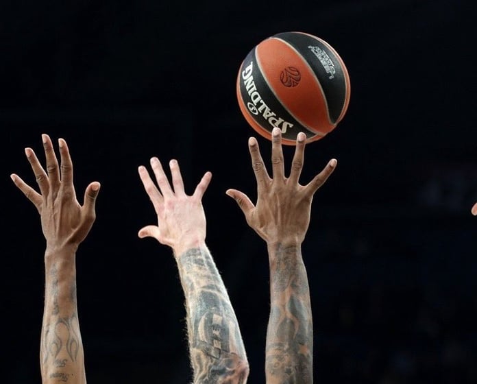 Takip ve hükümet uyum taahhüdü