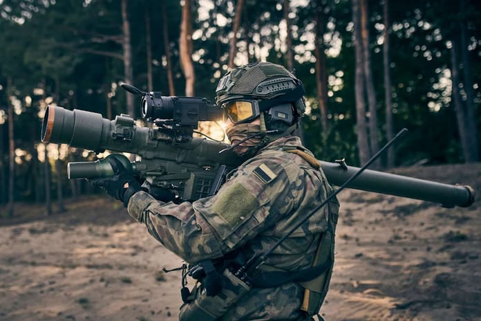 Belçika Özel Kuvvetleri, ilk Piorun taşınabilir hava savunma füzesini teslim aldı