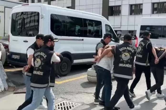 Beykoz'da bombalı eylem hazırlığındaki silahlı örgüt üyeleri hakkında fezleke