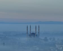 Selimiye Camisi sisle masalsı görünüme büründü