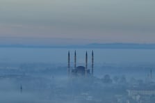 Selimiye Camisi sisle masalsı görünüme büründü