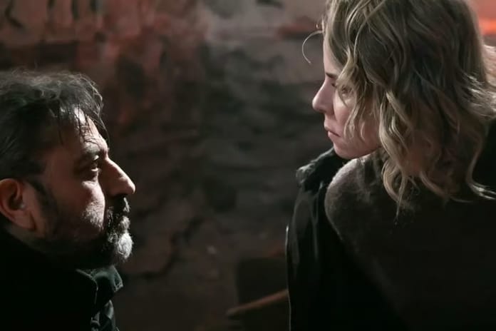 Arka Sokaklar son bölüm full izle | Kanal D ile Arka Sokaklar 738. bölüm izle | Selin Cevher'in elinde