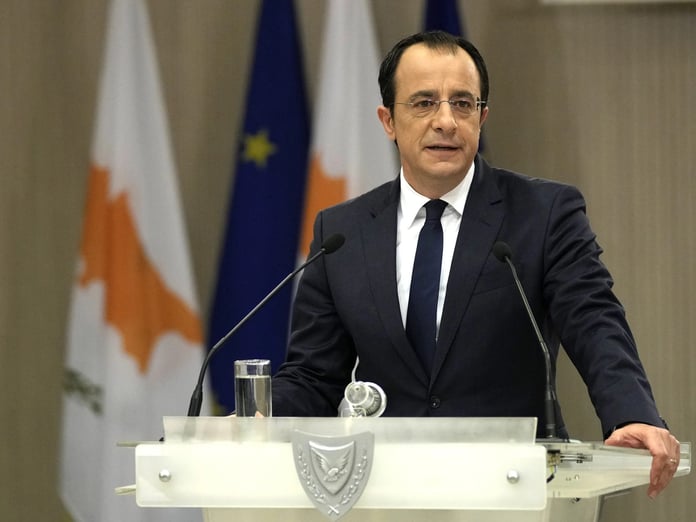 Güney Kıbrıs Rum Kesimi ile BAE deniz altı elektrik hattı için işbirliğine gidecek