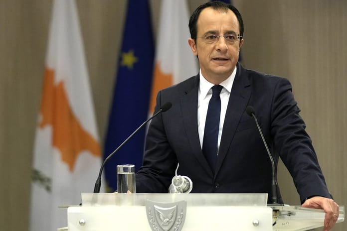 Güney Kıbrıs Rum Kesimi ile BAE deniz altı elektrik hattı için işbirliğine gidecek