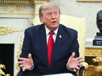 Trump Reverses ICE Ban on Traffic Stops After Deaths