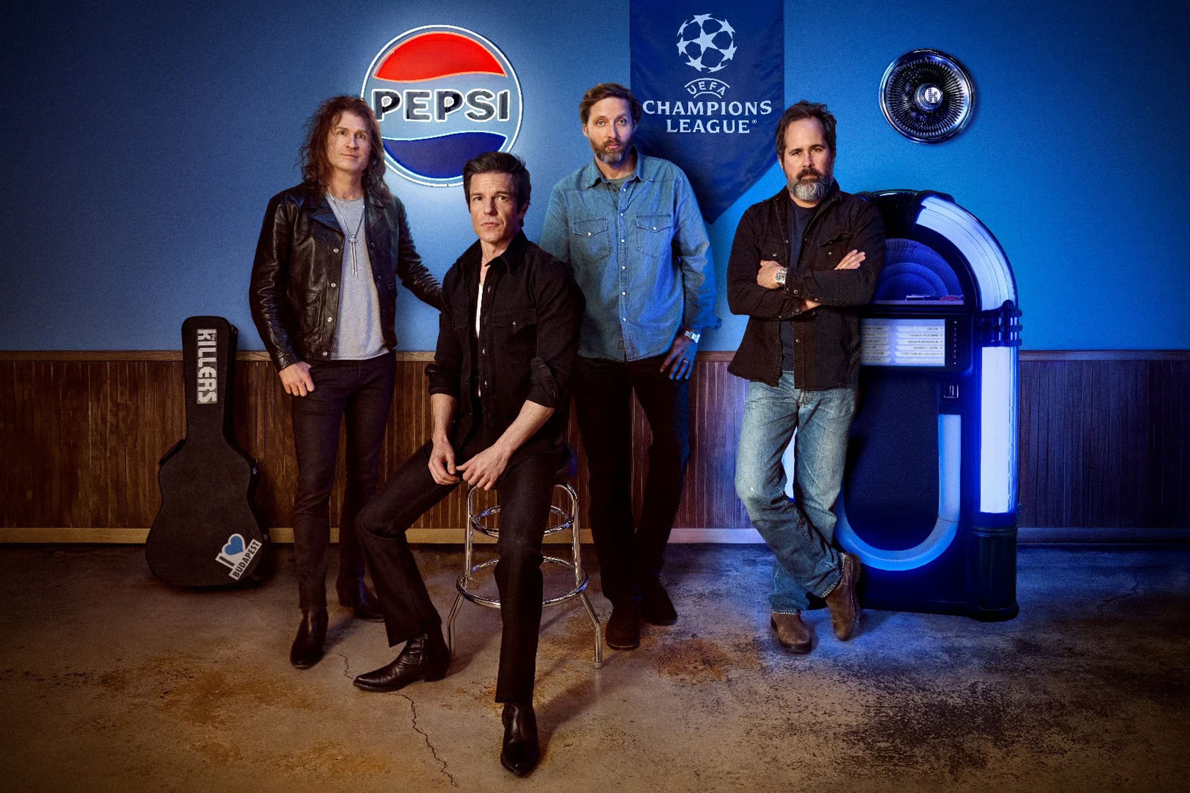 Dünyaca ünlü rock grubu The Killers UEFA Şampiyonlar Ligi finali açılış şovunda sahne alacak