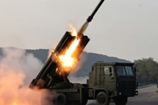 Kuzey Kore yapımı roket sistemi Rusya'nın elinde görüntülendi