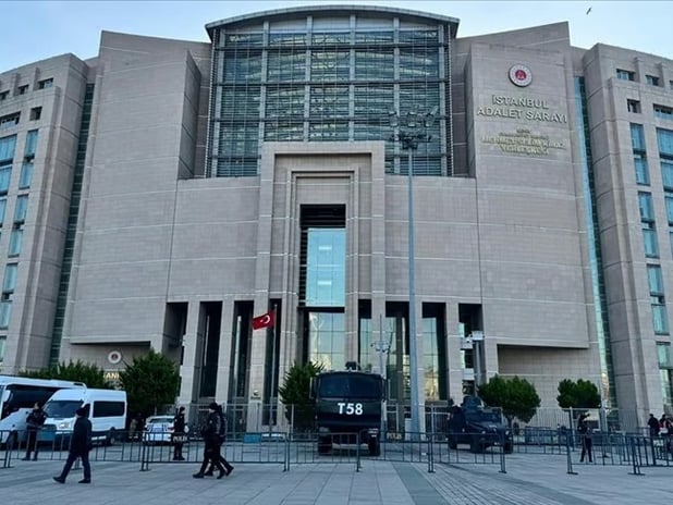 Sahte e-imza duruşması 10 Ekim'e ertelendi