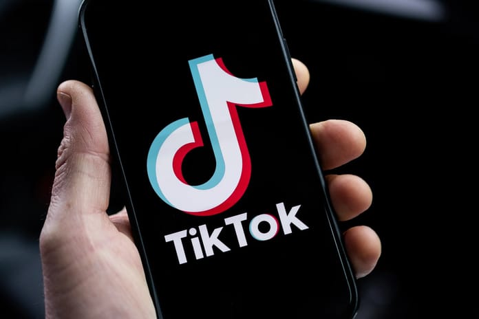 TikTok için İstanbul'da kapatma talebiyle suç duyurusunda bulunuldu