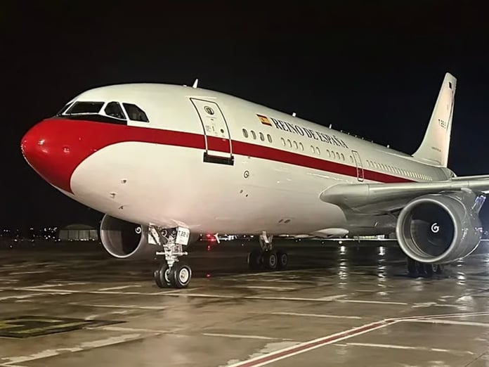 Pedro Sanchez'in uçağı Türkiye'ye acil iniş yaptı