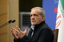 İran Cumhurbaşkanı Pezeşkiyan'dan İsrail'e karşı halka birlik mesajı