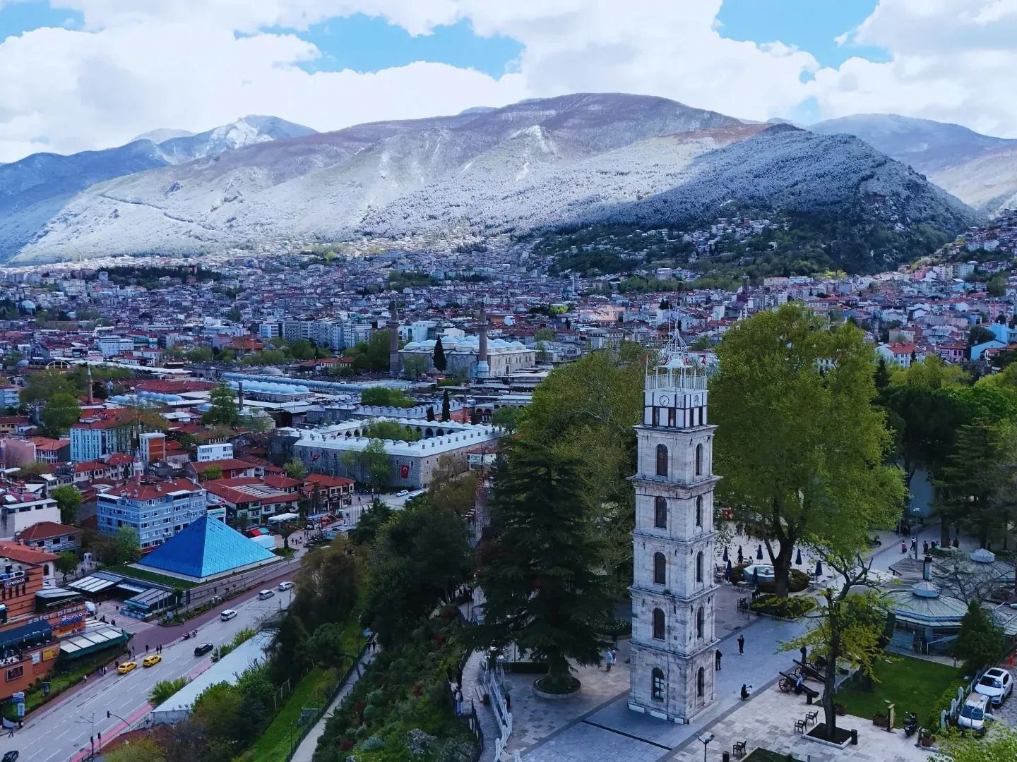 İşte dünyanın en yaşanılır şehirleri! Türkiye'den bir kent listeye damga vurdu 