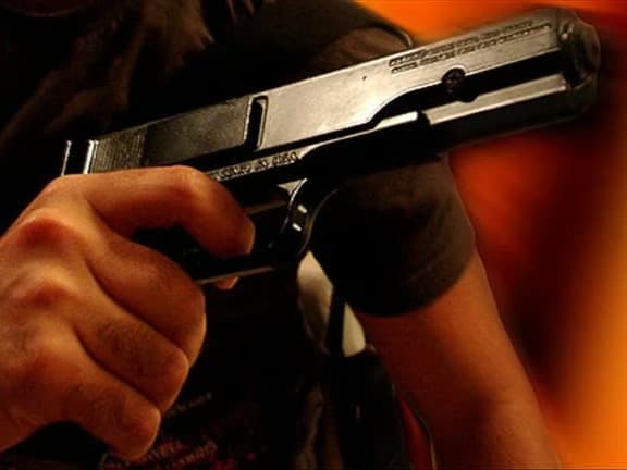 Emekli polis, önce eşini ardından ilçe başkanını öldürdü