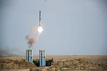 Hindistan’dan Rusya’ya 1,1 milyar dolarlık S-400 füze siparişi