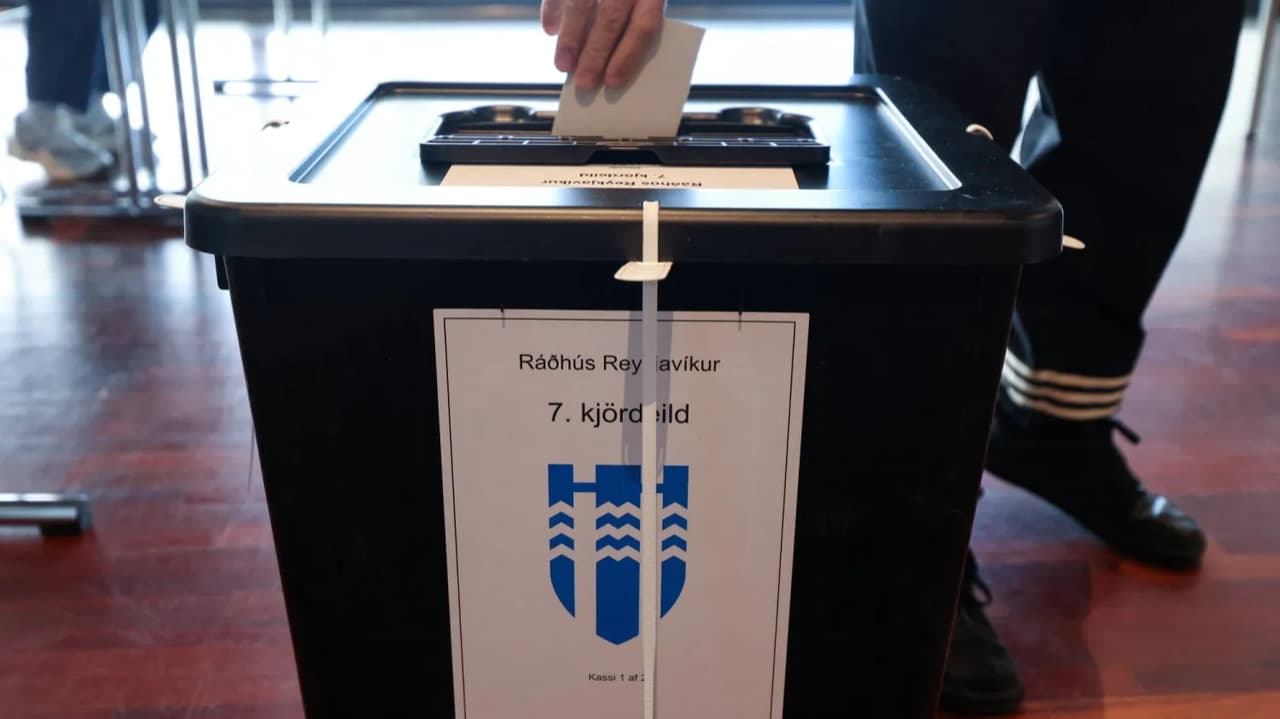 İzlanda'da AB müzakerelerine referandum engeli