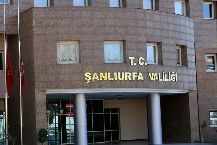 Lise saldırısında 4 yönetici açığa alındı