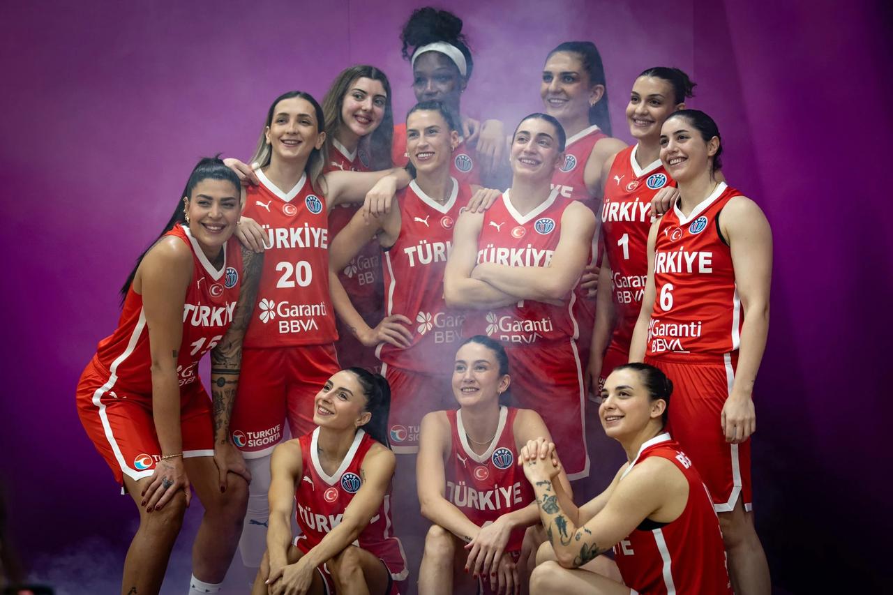 A Milli Kadın Basketbol Takımı, EuroBasket'te ilk sınavını Fransa'ya karşı verecek