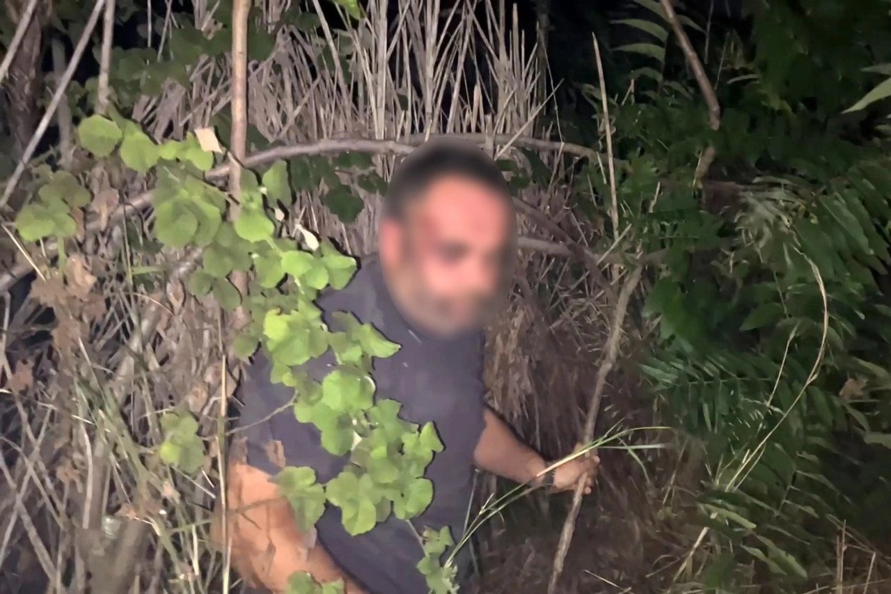 Alkol denetiminden kaçtı, çalılıklarda uyurken yakalandı
